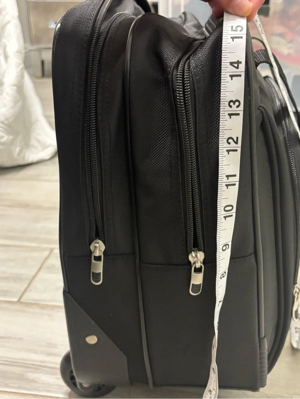 Targus Black Rolling Laptop Case with Front Organizer Pocket